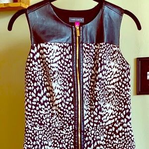 NWOT, stunning above the knee Vince Camuto Dress!